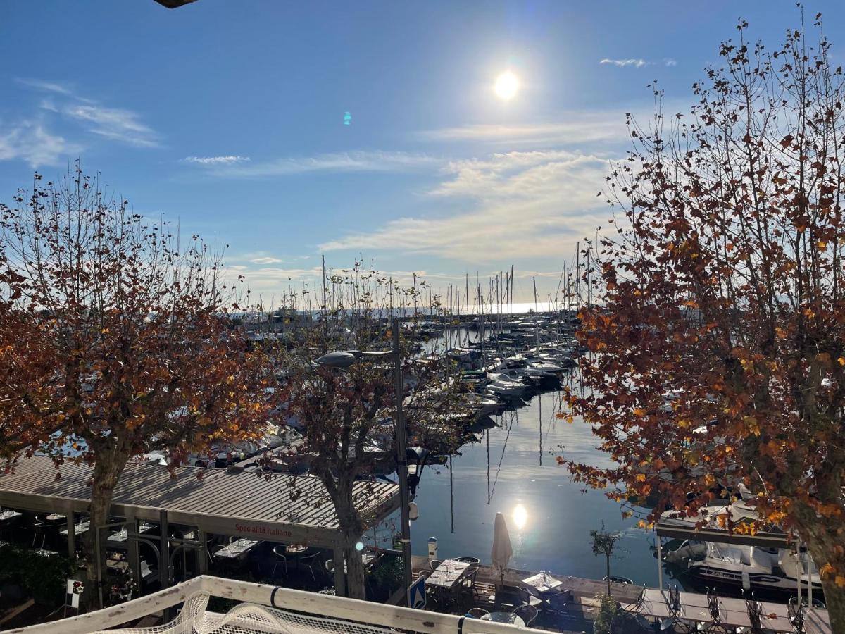 Le Petit Pinson Meerblick Port Golfe-Juan Exteriör bild